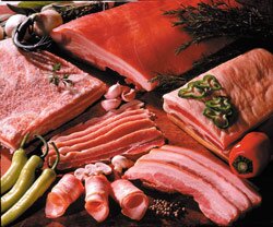 Belmaco, empresa dedicada al asesoramiento y ventas de ingredientes para la industria cárnica, Distribuidores de CHR Hansen en cultivos cárnicos y colorantes.