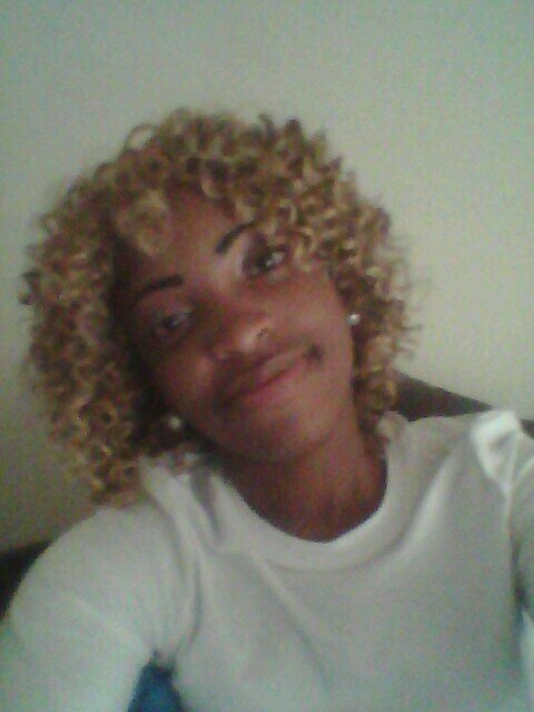 THERE IS ONLY ONE HAPPINESS IN LIFE TO LOVE AND BE LOVED..#TEAM STEPHANIE #TEAM FOLLOW BCK #TEAM SINGLE#TEAM MY YEAR#TEAM CLASSY