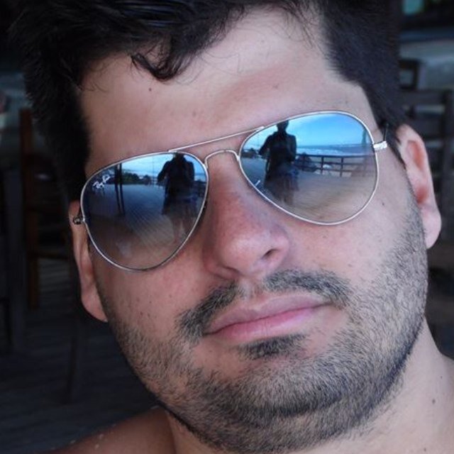 Ola meu nome e Gustavo e trabalho no seguimento de confeçao na area mascolina. Enteressados entra em contato com o mesmo.