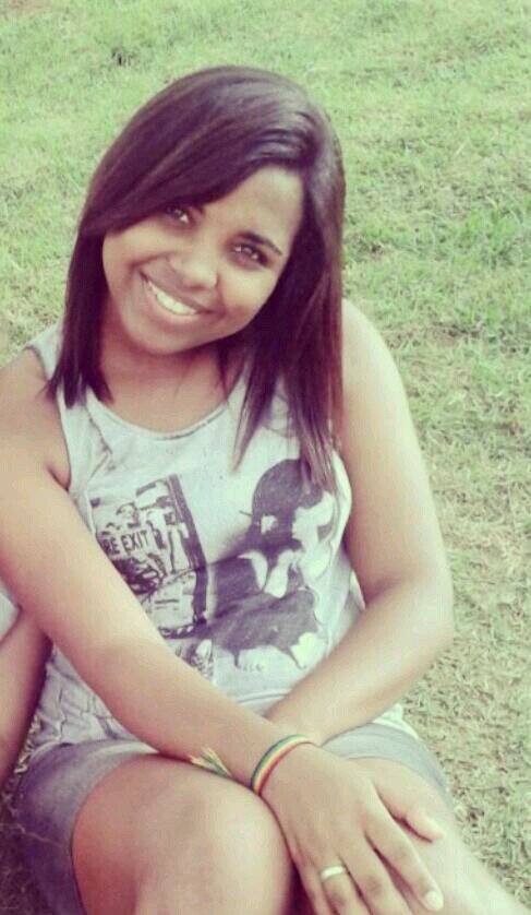 Um rosto lindo e um sorriso encantador , e um jeitinho de falar que me pirou o cabeção♪