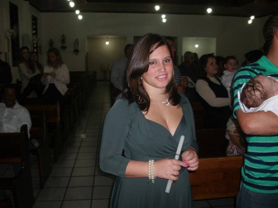 Bom sou casada tenho um filho lindo e sou muito felizzzzzzzzzzzz .....