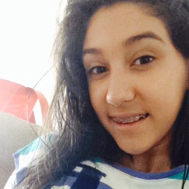 Fica comigo,então,não me abandone não ❤