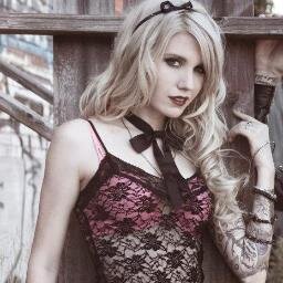 I'm Sammi. I play the keys and do backup vox for IAMX. Also a Make Shit Happen enthusiast and a single motherfucker. |RP|