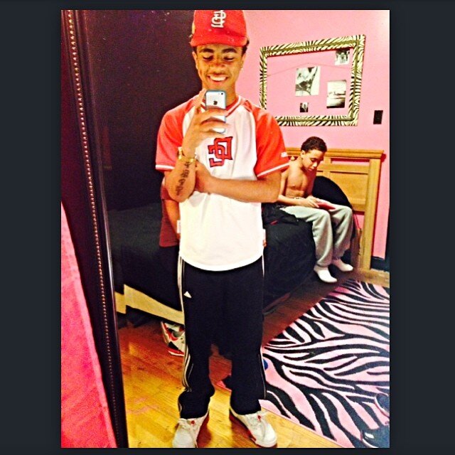 Follow me this my new twitter @fyotweets got hacked 13k// IG:Noolenn