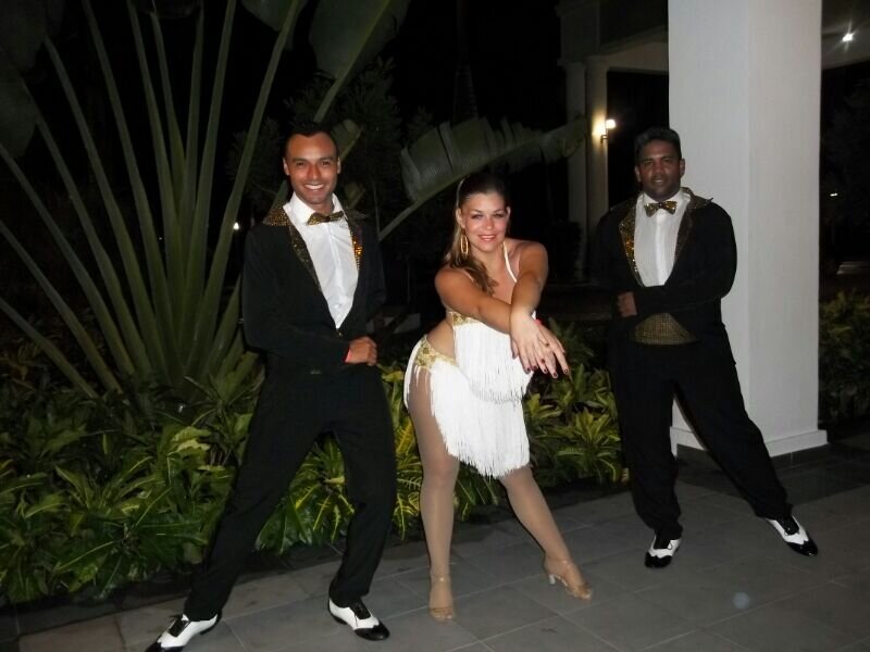 Grupo de baile que busca armonizar diversos ritmos latinos musicales y bailables.
armonialatina.vzla@gmail.com
Caracas - Venezuela