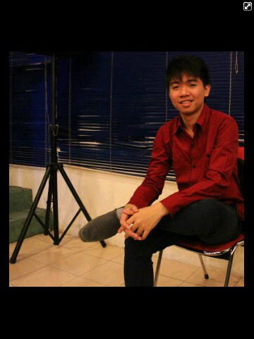 ImanuelFrank's profile picture. simple :)