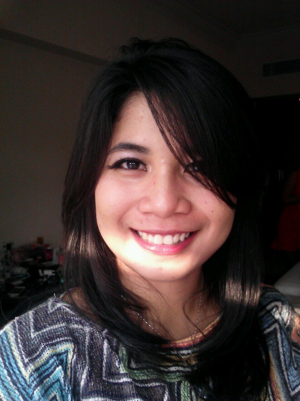 I'm just ordinary person who is surrounded by extraordinary people! :)