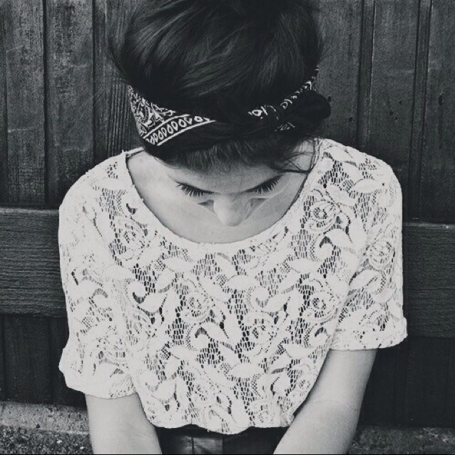 Abagail. 21 obvi. Love anything vintage, music, and twitter.