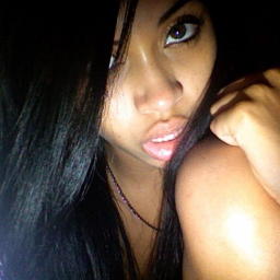 Alexis // 23// Scorpio // Gymnast //
face like an angel // body like Babz // whats better then that // Follow my wifey @BoriquaaBaee ;)