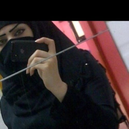 ‏‏‏‏‏‏‏‏متحررة باسلوبي.. للعلاقات الجادة..اختصر الكلام تمشي العلاقة