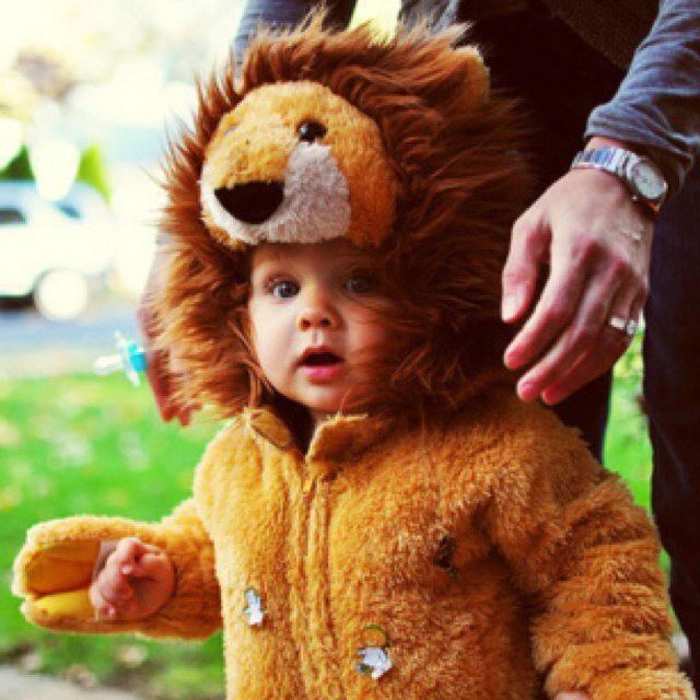 Hwi I'm 4! and my mwummy is @SweetAyden and my daddy is @LordOf_the_dead . I like Chocolate. Big me @JeanSonOfHades