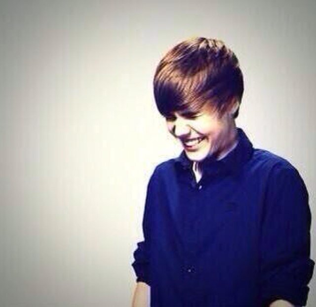 ❤ @BieberrsWeed ❤