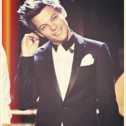 @Louis_Tomlinson I want to fulfill my dream is to be able to embrace it and say how much I love you 3 http://t.co/dF1ZbkjsT3