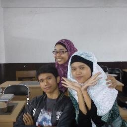 siswanti_tri's profile picture. Allah ada tatkala hati terluka
Allah ada tatkala raga menderita
Allah ada tatkala sukma dihina
Allah ada tatkala bahagia menyapa