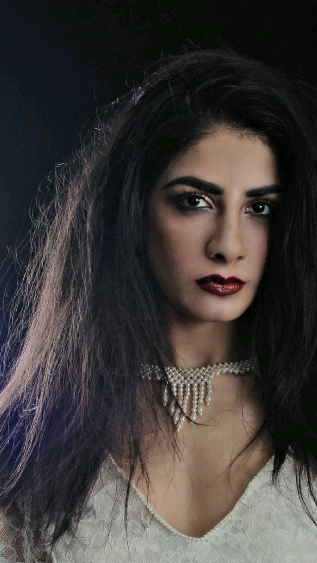 Instagram: alisha_vs91
Instagram business page: makeup_hennabyalisha
Makeup Artist and Henna Artist