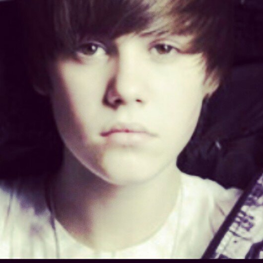 Verified Belieber♥Reed Deming Followed Me: 03/16/2013.. I love @EmblemThree also !:) and i LOVE @Justinbieber !:) i love to bike too:)