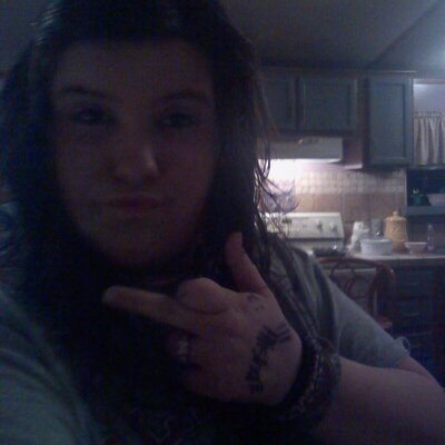 Profile Picture of Alisha (@AlishaMcdaniel) on Twitter
