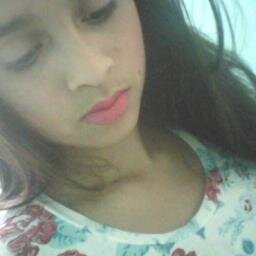 1 beijo pra quem gosta de mim e 1.000 beijo pra quem me odeia ........