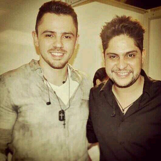 Pelo amor de Deus JORGE E MATEUS , por vocês vamos até depois do fim . 25.09.13