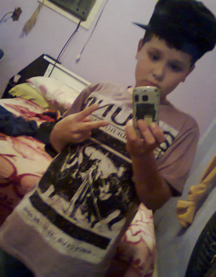 Amo,skate adoro charlie brown jr e panico na band tbm