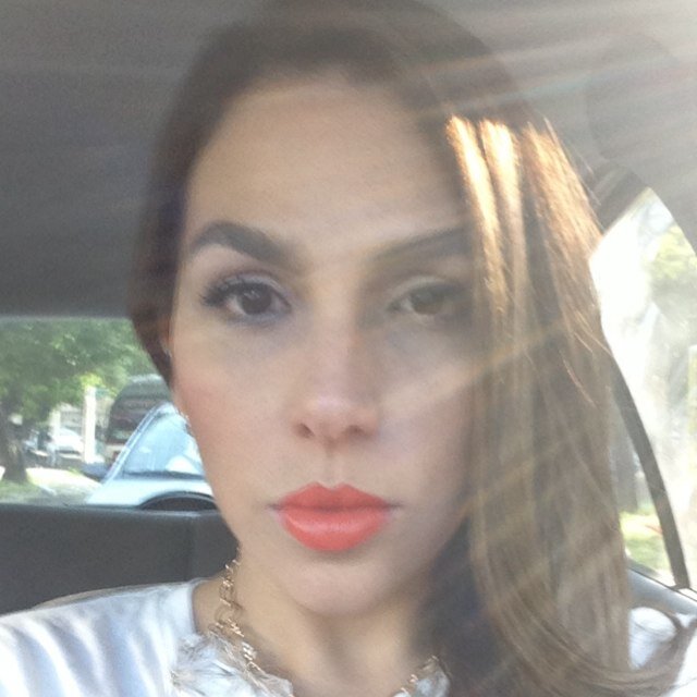 Directora de Mercadeo y Publicidad de Calzacosta y FaSHOEnista !
