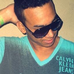 VemQeVemDelicia's profile picture. • Twitter criadoDesde 26 de Dezembro de 2012.
Dono Desse Twitter @LindoSQNHaha Seguee Aee Tbm !!!