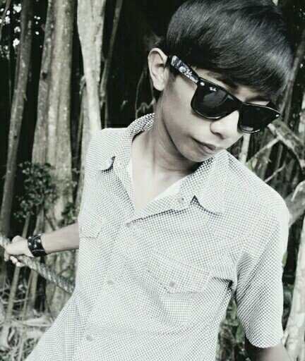 Thankss for follow Mytwitter:D
Hey Guys . Do Follow Me . Do Follow y'all Back #believeberMe