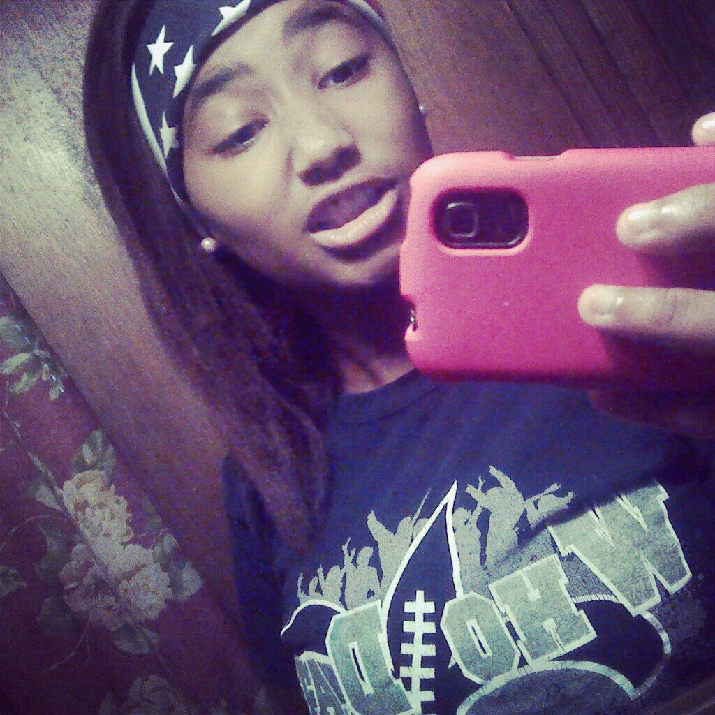I believe that LIFE is a prize, but to LIVE dosent mean you're ALIVE.!