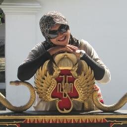 I'm capture moment, every body loves my ^v^ .... full of ur live with great full