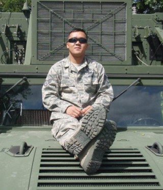 Born/raised in the Great NW.. Went to defend freedom for 12 years! Anything Seattle/USA/Football/Futbol!