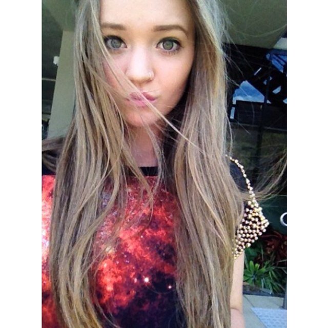 PLEASE FOLLOW MY MAIN ITS @narryapparels