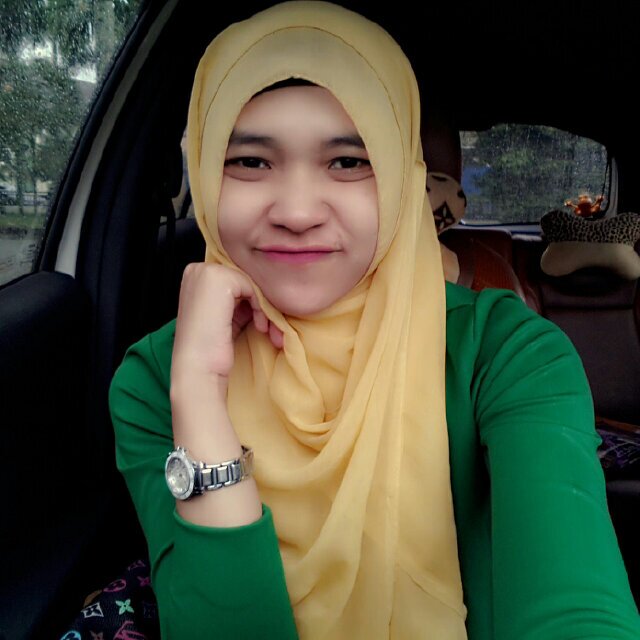 putriayach Profile Picture