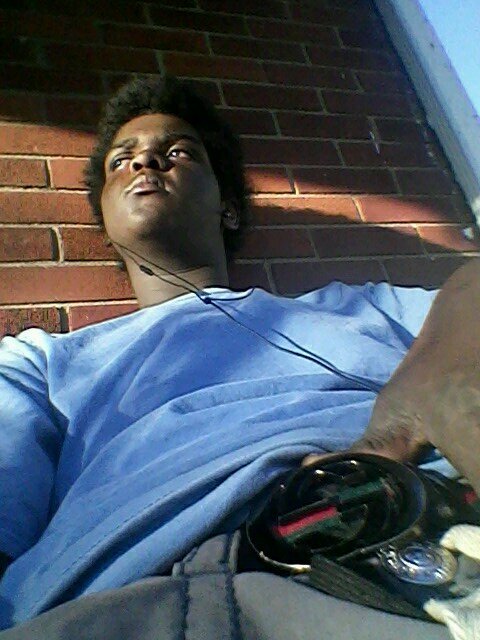 juss be myself an do me