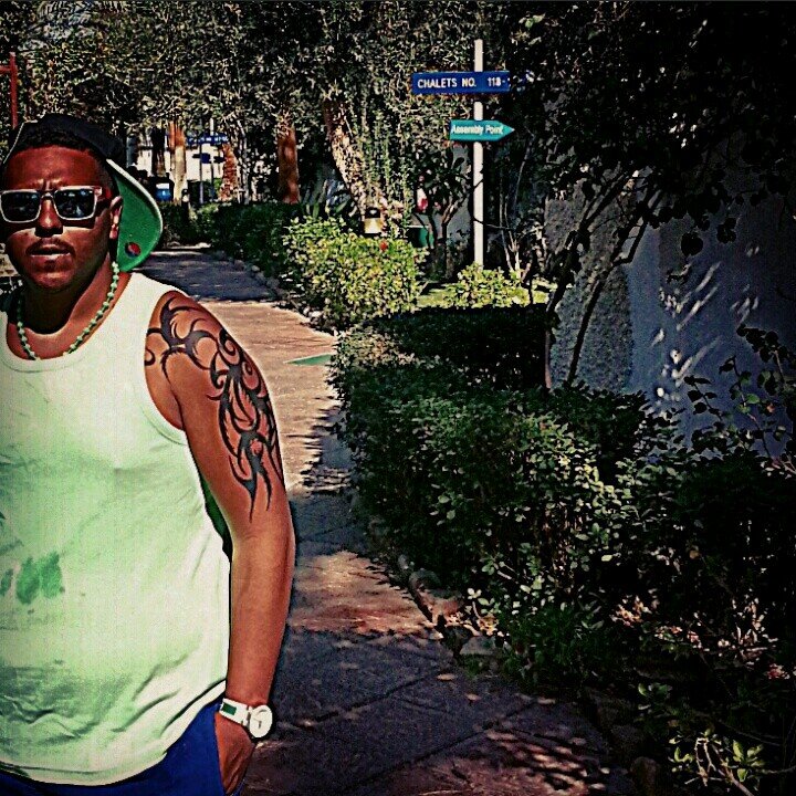 kik : oalnajdi - Student kuniv college of ARTS