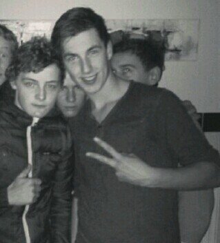 insta: engbersbas / COD / youtube / FCT / voetbal /