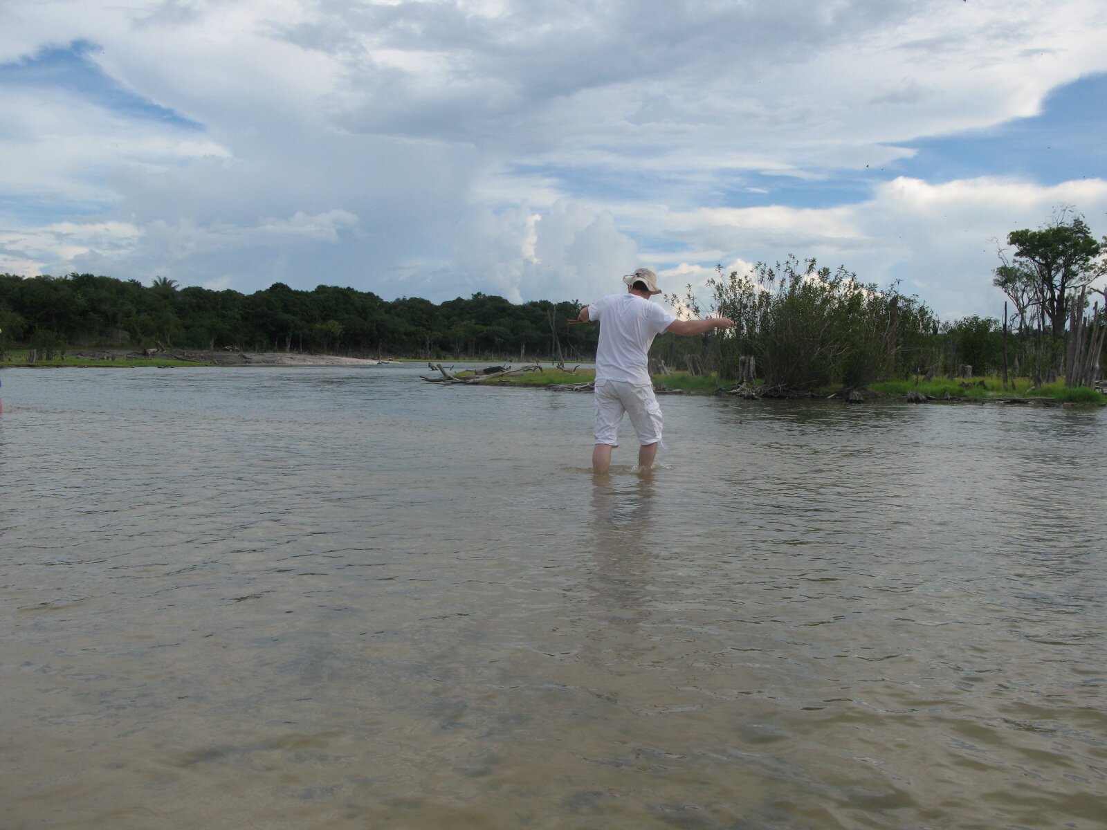 lu_ju2016's profile picture. W tym naszym dzisiejszym swiecie, staram sie miec swoje zdanie i  isc wlasna droga ale sprawia mi przyjemnosc napotykanie na niej ciekawych ludzi.