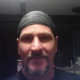 I believe in god grateful to been born in the usa love my family because without them your just another human being I love Rocks minerals and elements 78 79