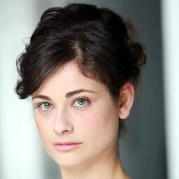 vivipandespota's profile picture. singer/actress