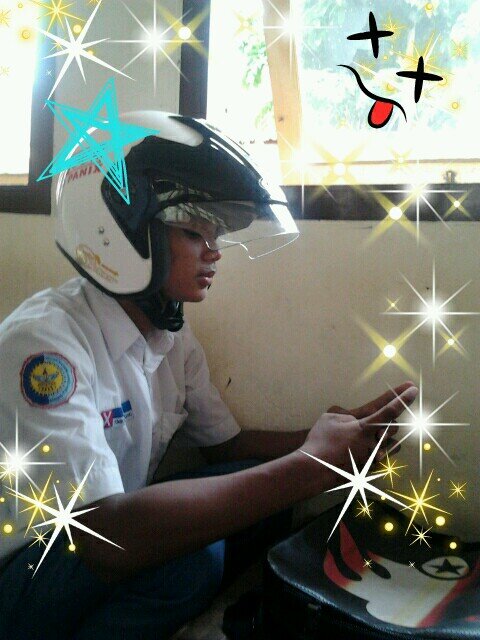 melupakan seseorang yang qta sayangi butuh waktu yang lama tapi kita jalani dengan penuh kesabaraan。。。！！！