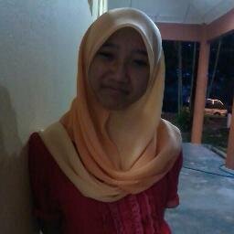 Atikah | 16 | Penang . Awak follow saya , saya akan follow awak balik . Ok ? :)