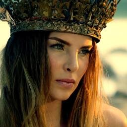 Fã apaixonado pelas músicas e pela personalidade da @belindapop - Falaremos sobre as novidades e tudo mais sobre a única e verdadeira princesa do pop latino.