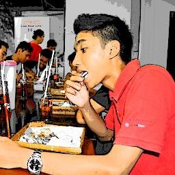 Lelaki sederhana yang tidak kaya harta, namun kaya rasa senang di setiap orang yang dekat dengan nya