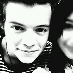 Harry Styles | 19 | coccolamico | nina is mine