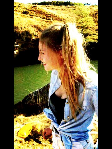 ☀                                                        south africa bruh