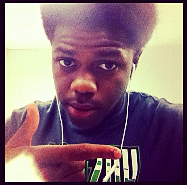 .no bio needed follow me on ig rich_homiejusto