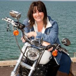 Radio host @985wncx Clevelands Classic Rock 7pm-12mid, Home Cook and Motorcycle Enthusiast.