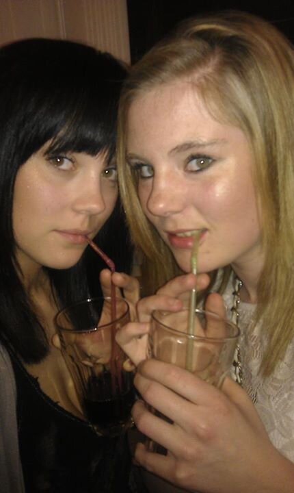 im a girl who loves to party and have fun i love sex and dressing up in kinky underware and im a club rep in my spare time i love to meet girls for sex and fun