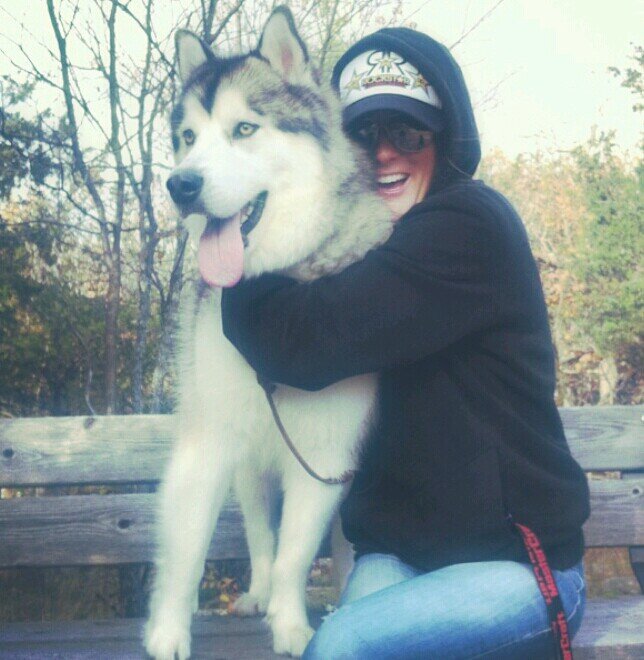 LuciacarrascoG's profile picture. Vivir la vida sin pensar en caer. Mérida/Cáceres