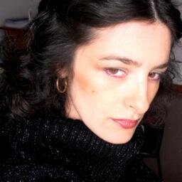 Painter and Contemporay Dancer and
Live and Work in Italy