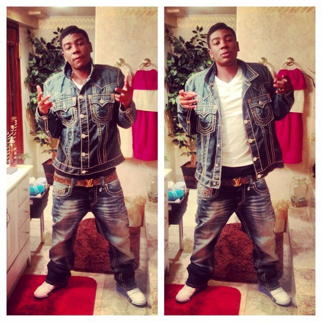 Fuck This Bio✌ InstaGram:CCGShorty_Boyd #SluttyBoyz I Be On My SB Shit